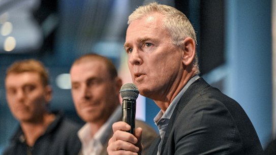 Adam Simpson (right) was the 2018 West Coast premiership coach.