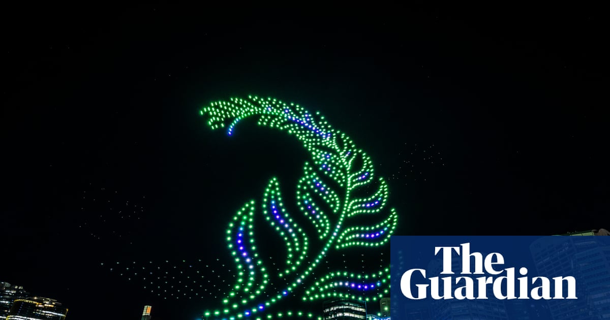 Vivid Sydney cancels all drone shows after 83 drones plunged into Darling Harbour | Vivid festival
