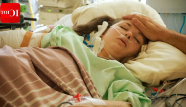 NHS 111 told her to take paracetamol; hours later she was in a coma |