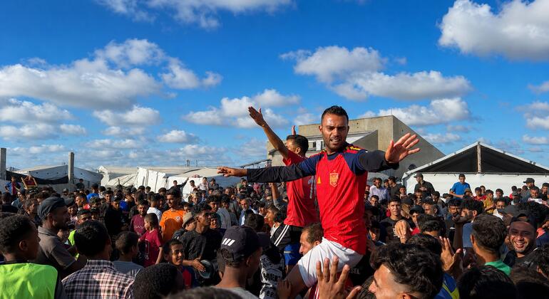 Gaza Camps: Football Flourishes With Borrowed Boots