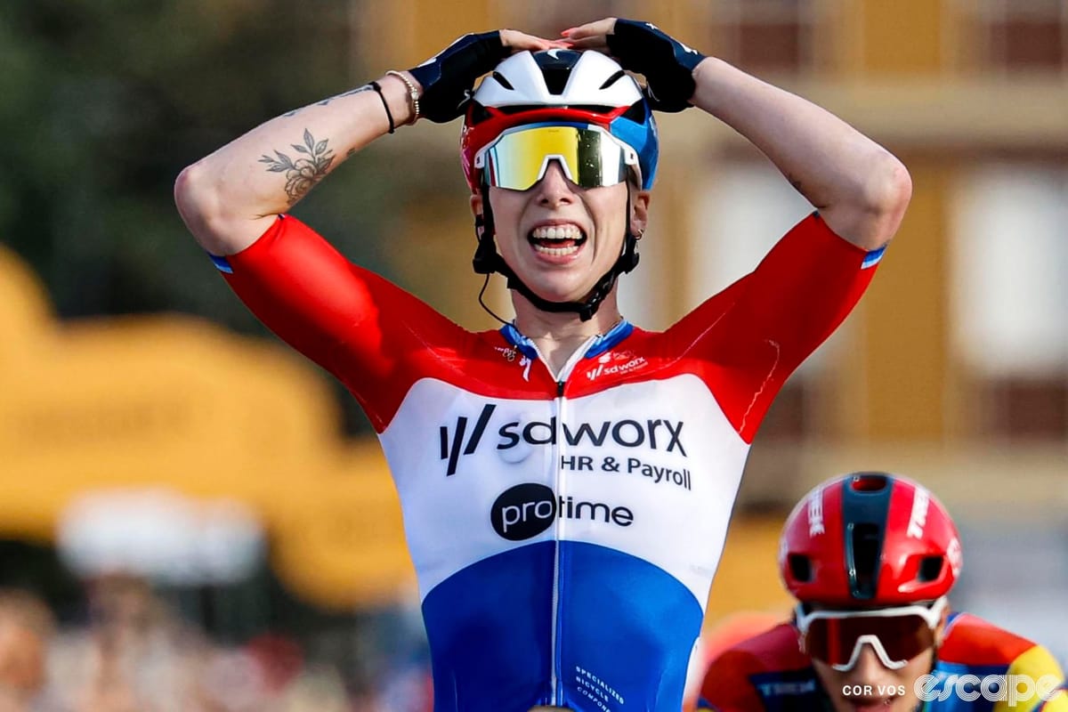 Updated: Lorena Wiebes sprints to victory in first stage of Giro d'Italia Women – later disqualified