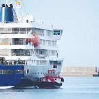 Dutch health officials clear hantavirus ship to sail again