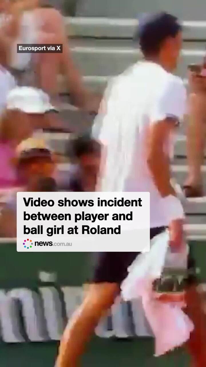 Video shows incident between player and ball girl at Roland Garros