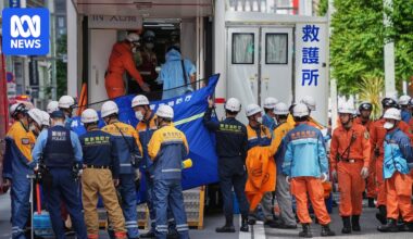 At least 20 injured by a substance sprayed at Tokyo shopping centre