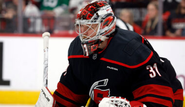 NHL Playoffs: Canes look to take commanding series lead vs. Flyers