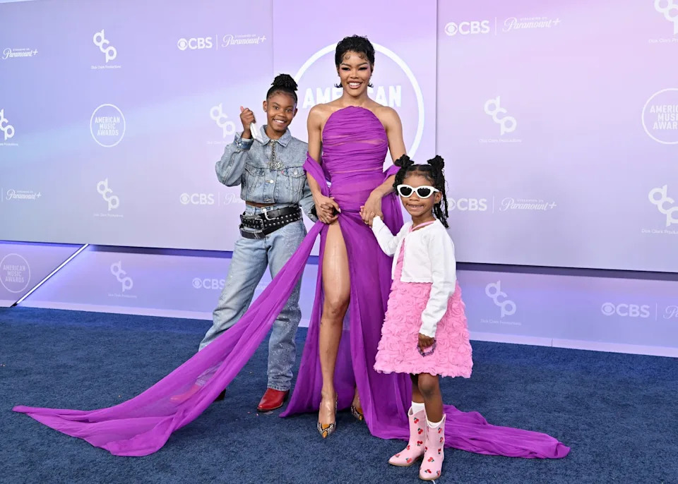 52nd American Music Awards - Arrivals