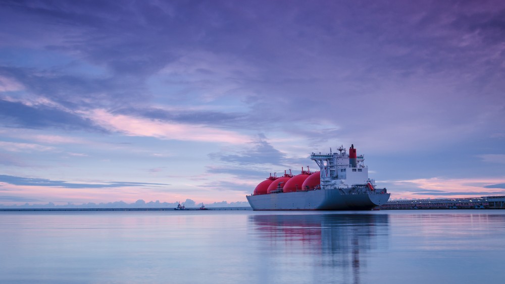Strikes Hit Two Australian LNG Facilities After Wage Talks Collapse