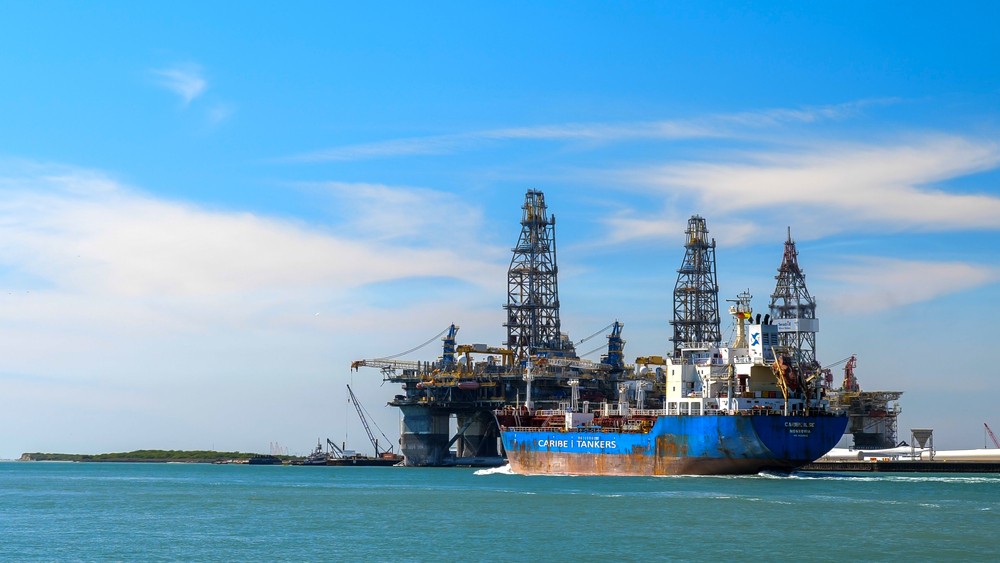 Santos Doubles Down on Oil and LNG Expansion