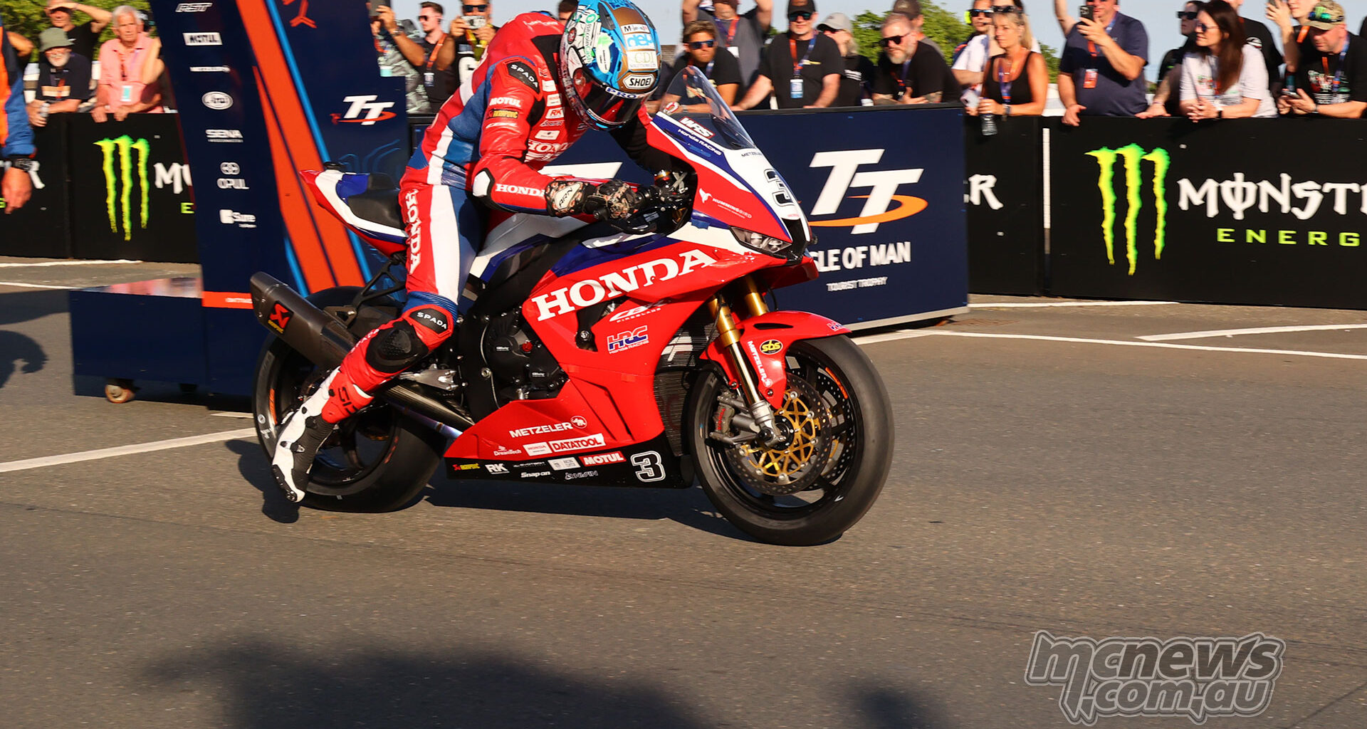 Dean Harrison sets record opening qualifying lap at TT 2026