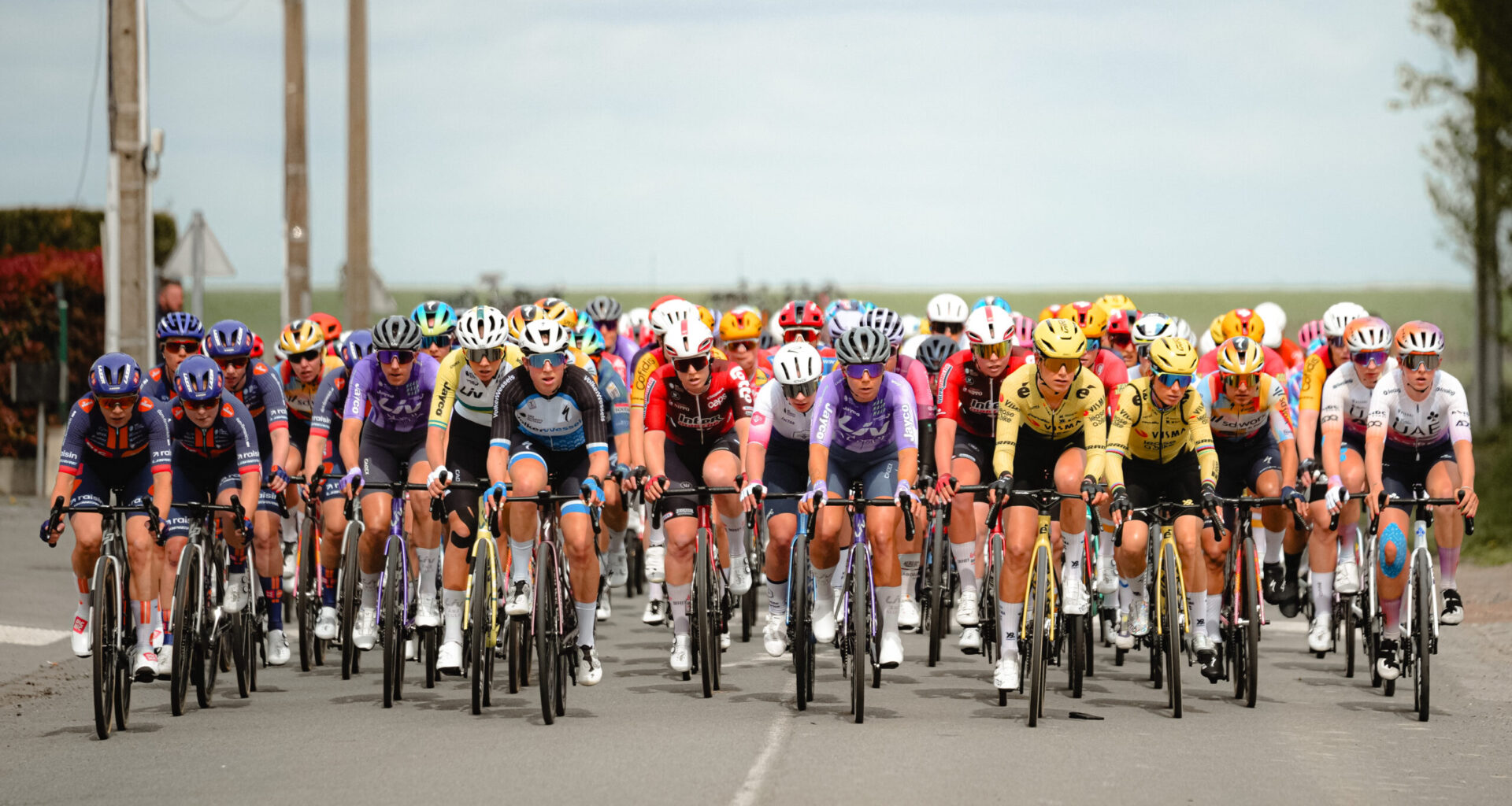 "Structurally weak": The Cyclists' Alliance joins Rapha in condemning UCI for lack of progress on women's pro cycling, suggesting "festival-style events" built around races to grow sport - Cycling News | Bike Reviews