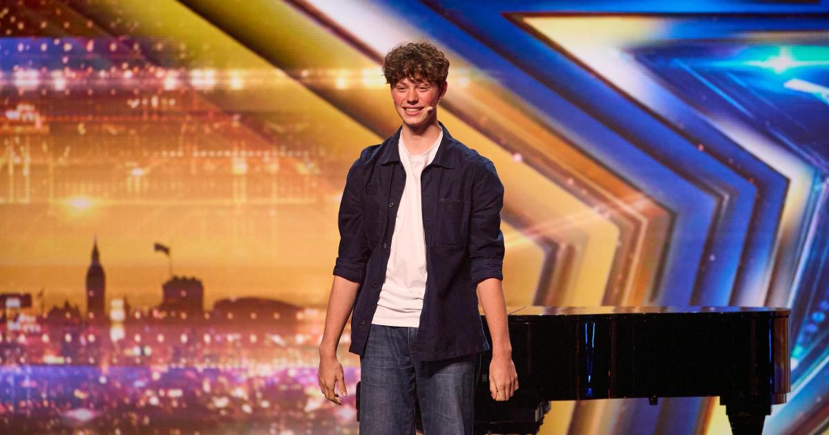 Teen magician in BGT final praised by judges for 'infectious joy'