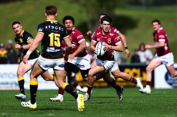 The development of Mika Muliaina, pictured in action for Southland  in the NPC in 2025, is in stark contrast to Finn Mackay.