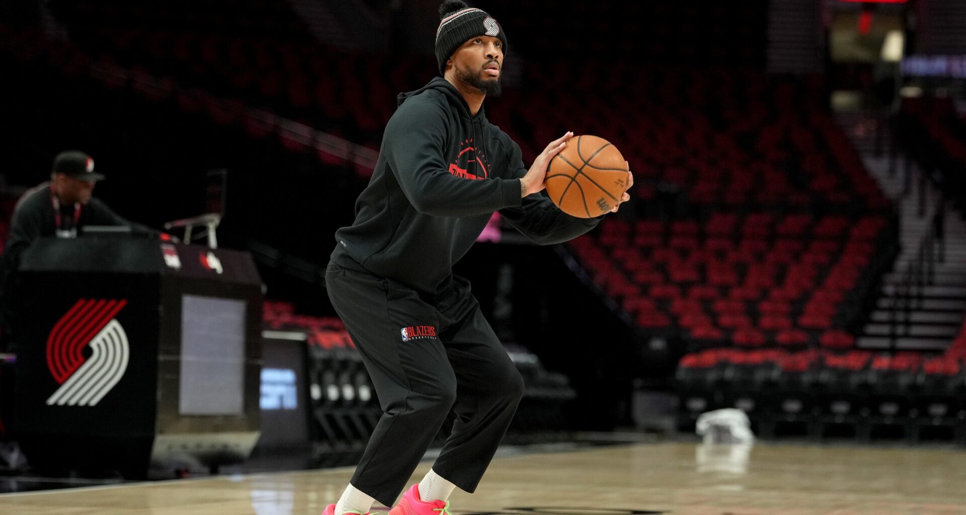 Damian Lillard Calls Himself 2nd-Best Shooter in NBA History in Trending Post Responding to Reporter