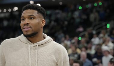 Knicks Should Avoid Giannis Trade Discussions Amid Bucks, NBA Rumors