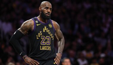 New Lakers' Rumors on LeBron James' 'Ire' With Team, Latest on JJ Redick Relationship