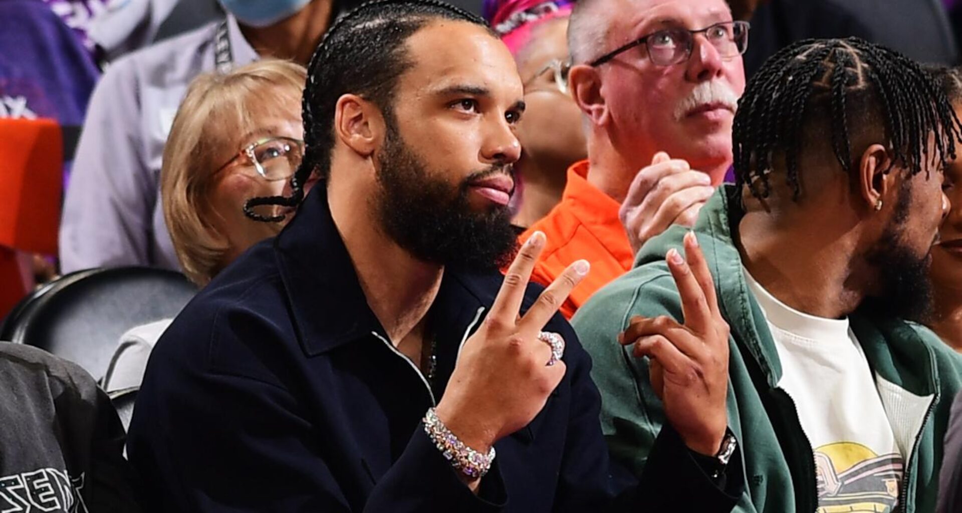 Dillon Brooks Reveals New Haircut in IG Photo Amid Suns Offseason