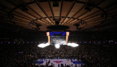 Comparing Knicks' NBA Finals Courtside Tickets Prices to 1999 & How Muhammad Ali Barely Got Into ECF