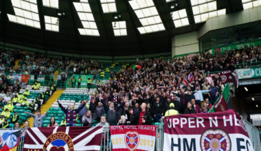 Football fans descend on Glasgow ahead of title clincher - BBC