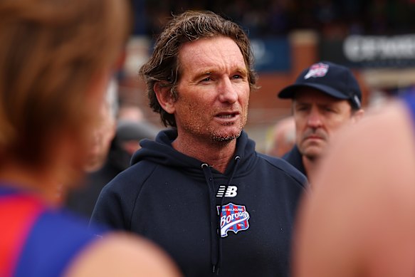 Port Melbourne defeated the Tassie Devils by four points with James Hird an assistant coach. 
