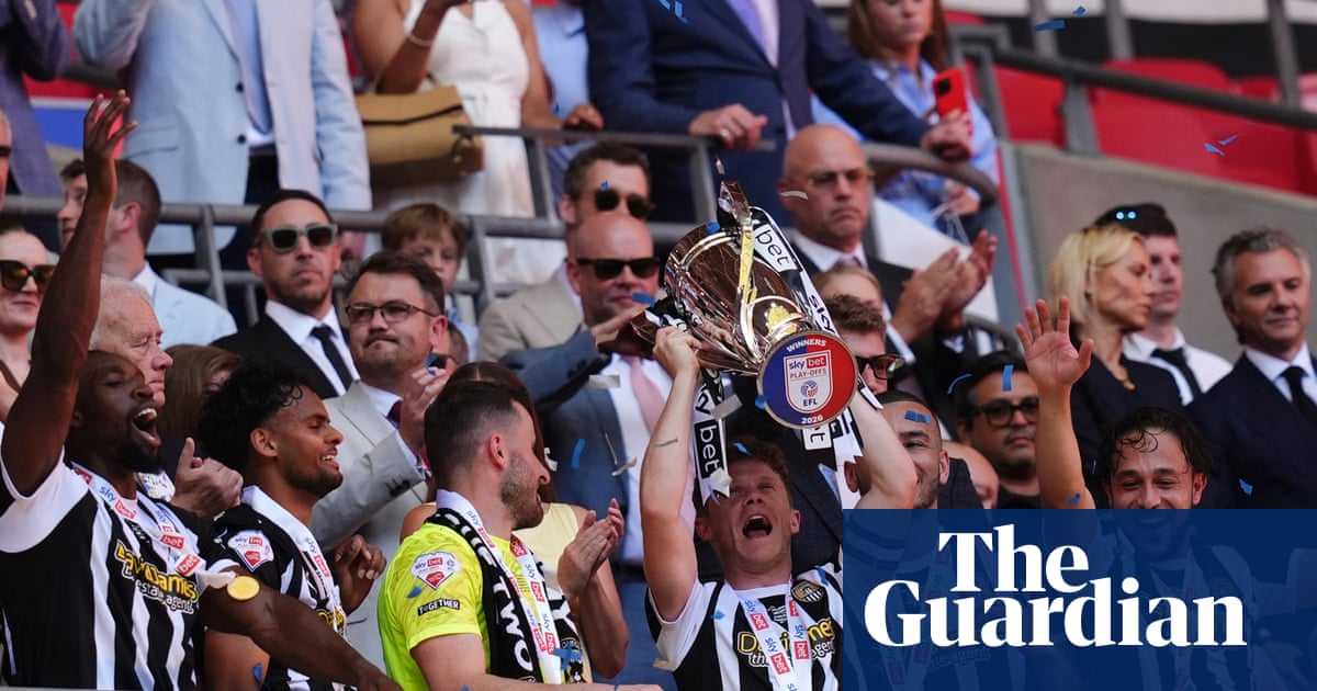 Notts County cruise into League One with emphatic win over Salford | League Two