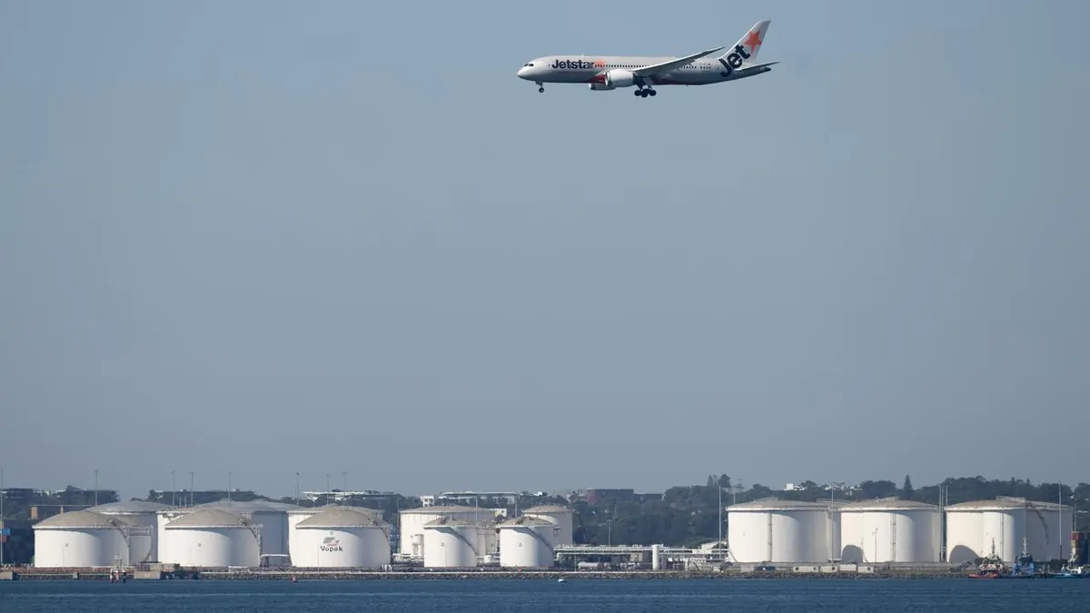 Australia secures more jet fuel shipments from China