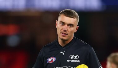 Carlton vs Western Bulldogs LIVE: AFL round 10 2026, scores, results, odds, stats and start time from Marvel Stadium