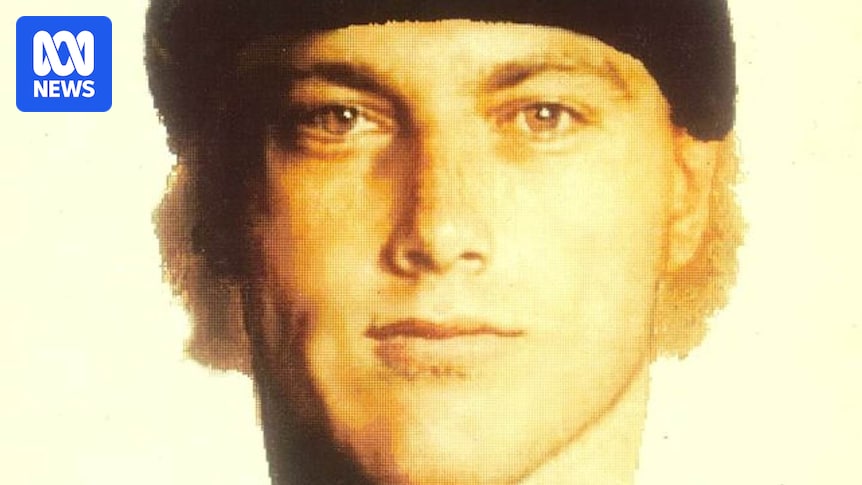 Police reopen cold case into armed robbery at Chadstone Shopping Centre