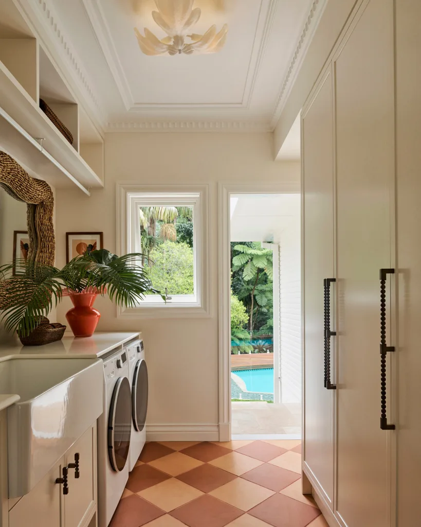 Laundry and yard access