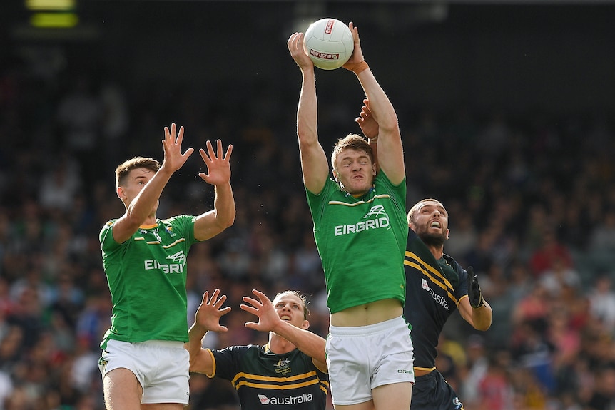 Kevin Feely takes a mark