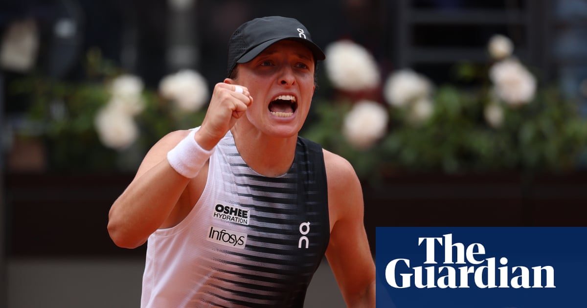 Iga Swiatek sweeps past Jessica Pegula and into Italian Open semi-finals | Iga Swiatek