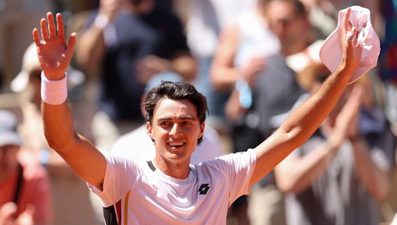French Open 2026: Australian Adam Walton stuns former world No.1 Daniil Medvedev in Roland-Garros thriller