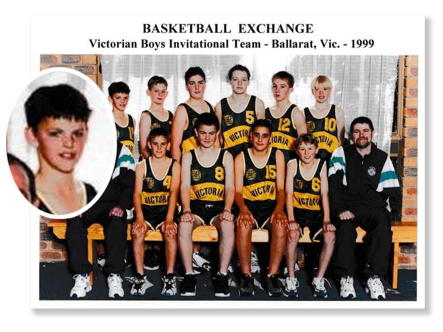 A class photo of young basketballers including an inset photo of Scott Pendlebury.
