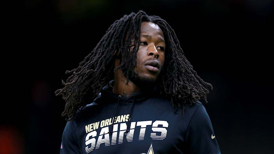 Alvin Kamara thrills Tennessee Banana Ball crowd amid uncertain NFL future