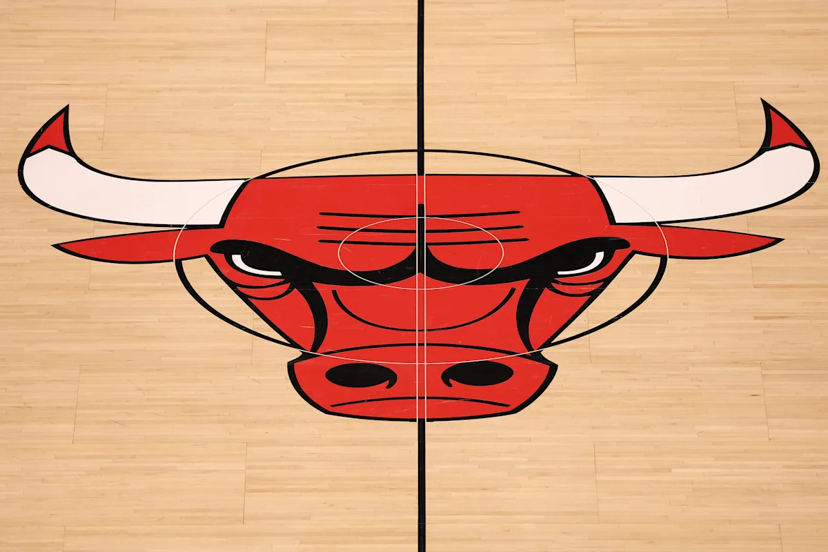 Bulls hire Bryson Graham as next VP of basketball operations amid search for new GM, head coach