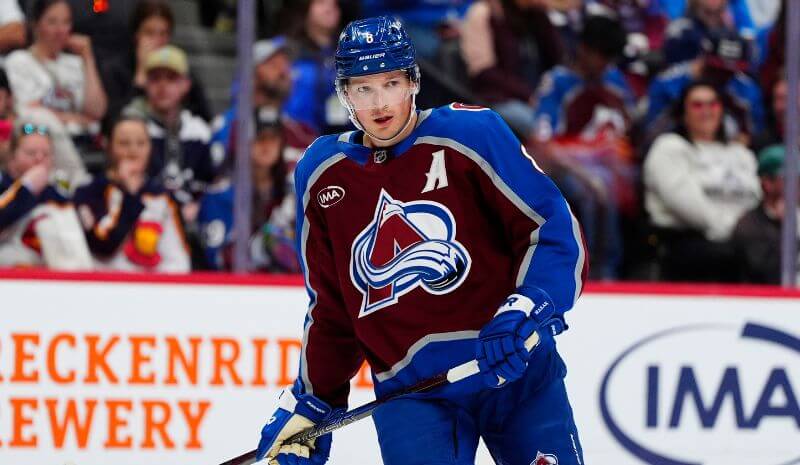 Avalanche vs Wild Prediction, Picks & Odds for Tonight's NHL Playoffs Game 4