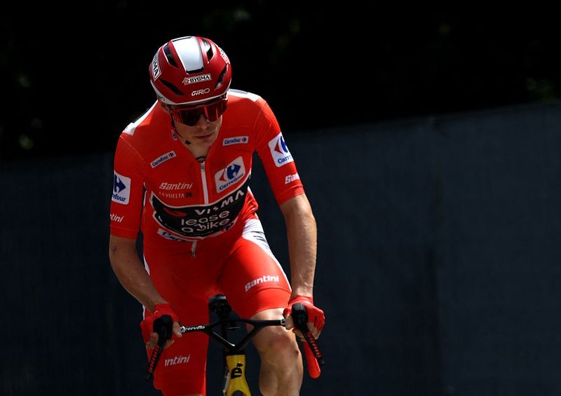 Cycling: Cycling-Vingegaard looks to join exclusive club with win on Giro debut