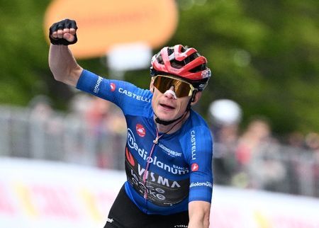 Cycling: Cycling-Vingegaard doubles down to win Giro stage nine