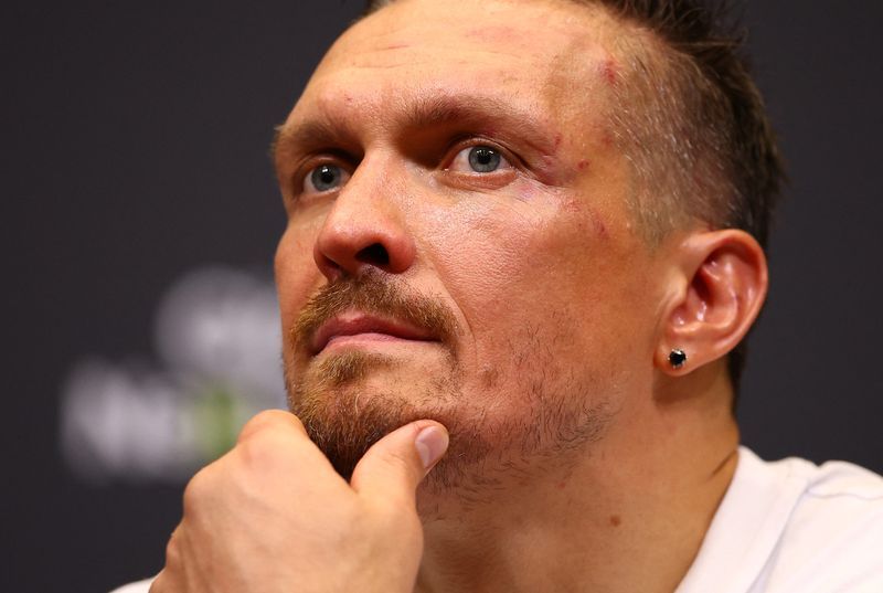 Boxing: Boxing-Usyk weighs in at his heaviest for Verhoeven fight at the Pyramids