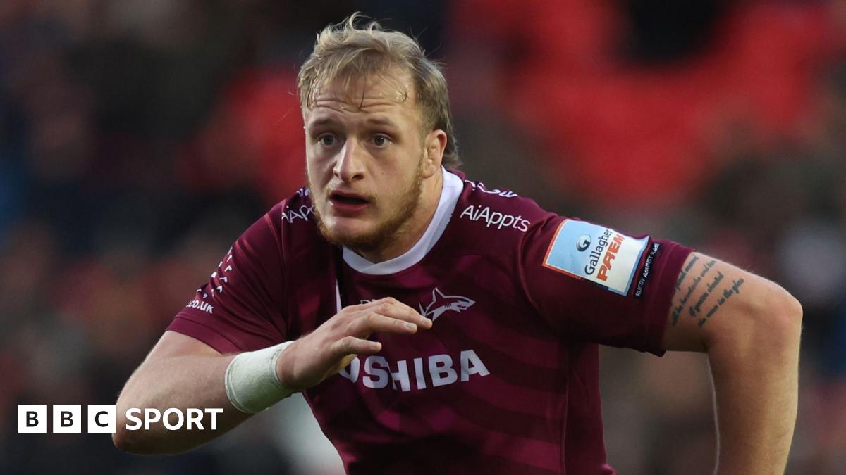 Ben Bamber, wearing the maroon away kit for Sale Sharks