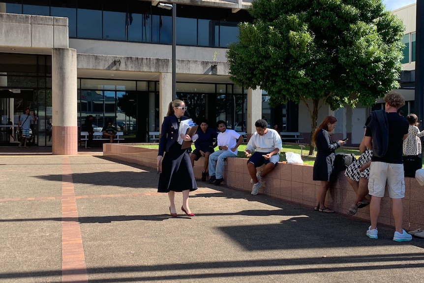 lawyer walks out of court