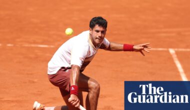 ‘This sort of match needs a man’: Vallejo criticises female umpire at French Open | French Open 2026