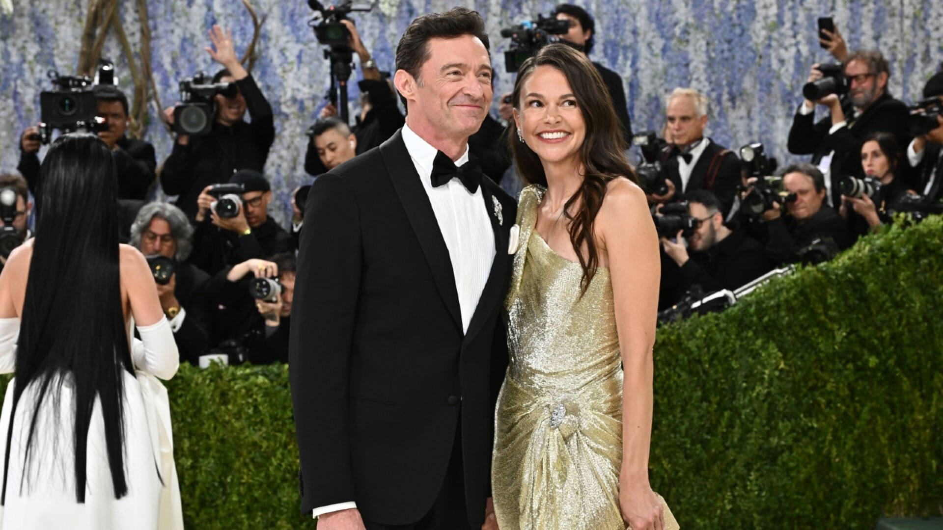 Sutton Foster makes major Met Gala debut alongside Hugh Jackman