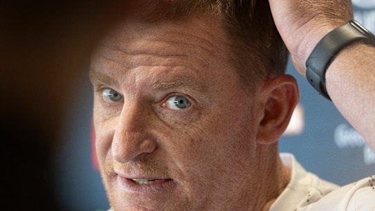 Michael Voss has resigned as coach of the Blues.