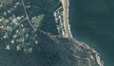 Young woman and baby killed in three-car collision at Oak Beach