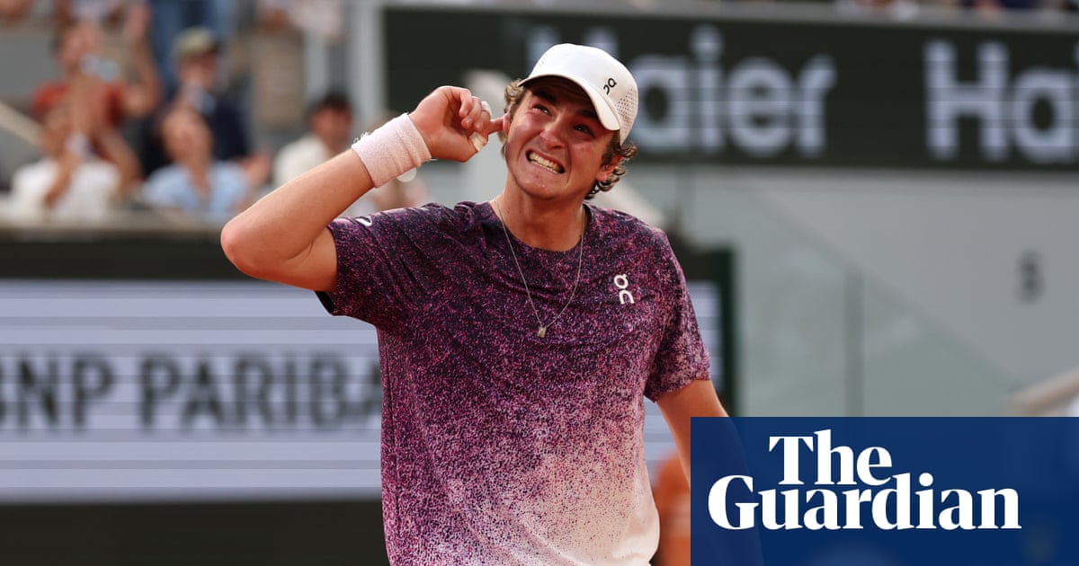 Teenage prodigy João Fonseca beats old master Novak Djokovic in five-set epic at French Open | French Open 2026