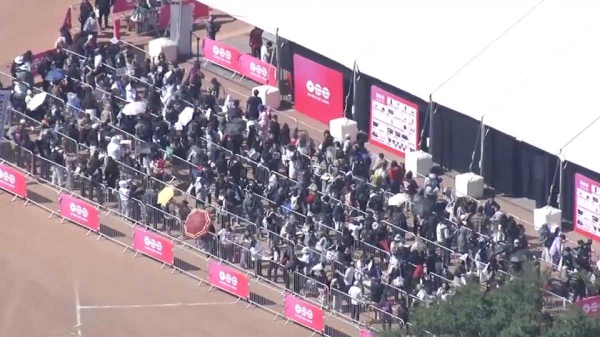 BTS fans line up for merchandise ahead of Stanford Stadium shows – NBC Bay Area