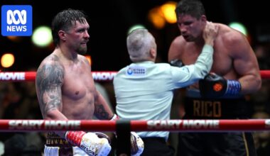 Oleksandr Usyk retains WBC heavyweight title with 11th round stoppage of Rico Verhoeven