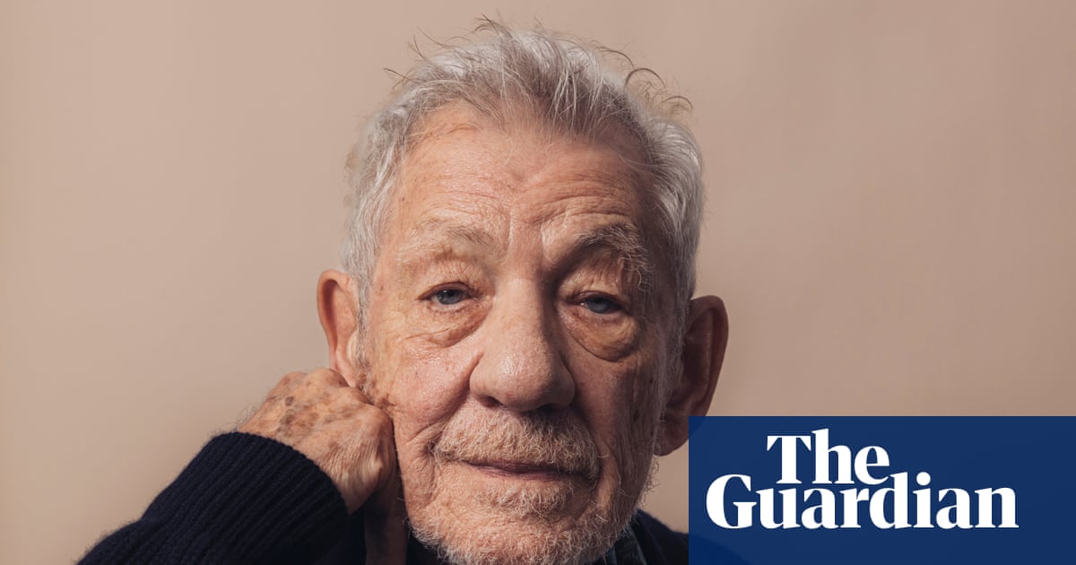 Ian McKellen: ‘Of course Gandalf would beat Dumbledore in a fight’ | Movies