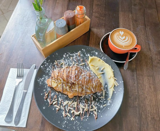 The restaurant has won awards for its breakfasts. 