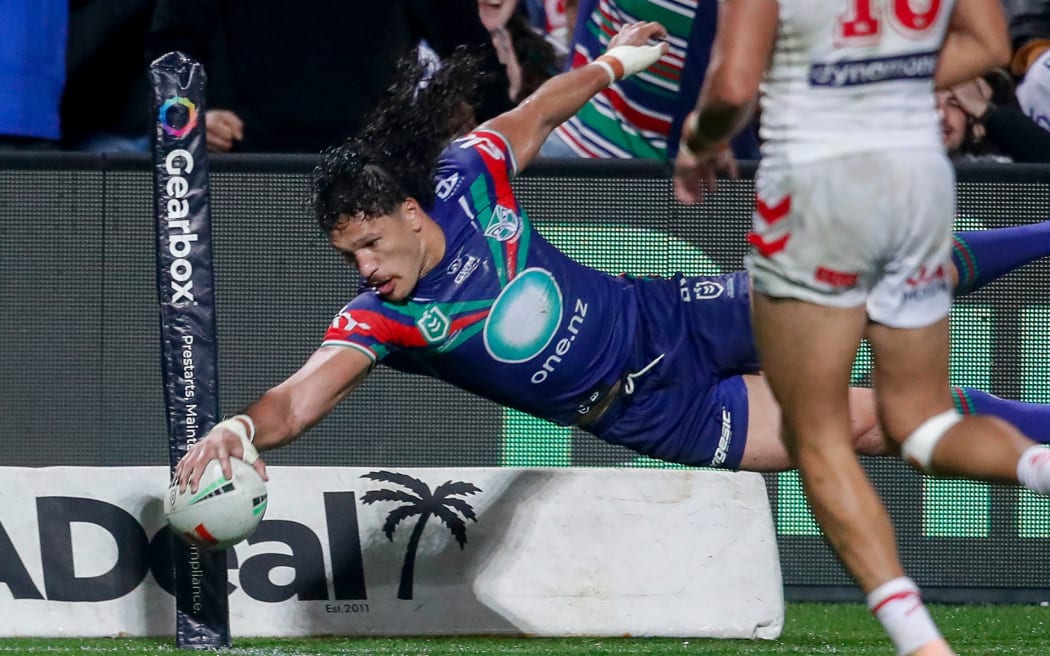 Dallin Watene-Zelezniak dives in to score. St George Dragons v One NZ Warriors. NRL Rugby League,  Jubilee Stadium., NSW, Australia, Saturday 23rd May 2026 Copyright Photo: David Neilson / www.photosport.nz